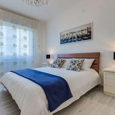 Casa Serenissima Apartment *